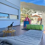 Casa Kromatica Apartman *