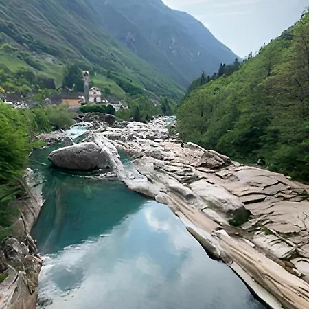 公寓 Casa Kromatica