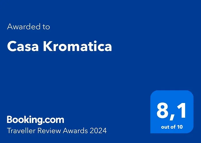 Casa Kromatica 公寓 *